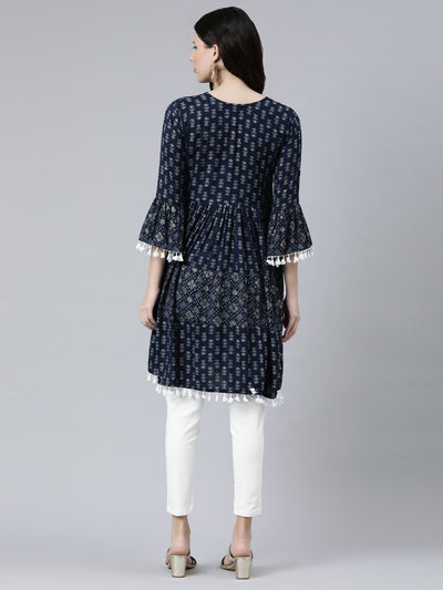 Neeru's Women Navy Blue Geometric Printed Kurta