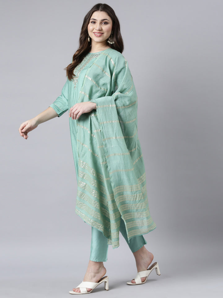Neerus Green solid straight suit set with dupatta - detail view 2
