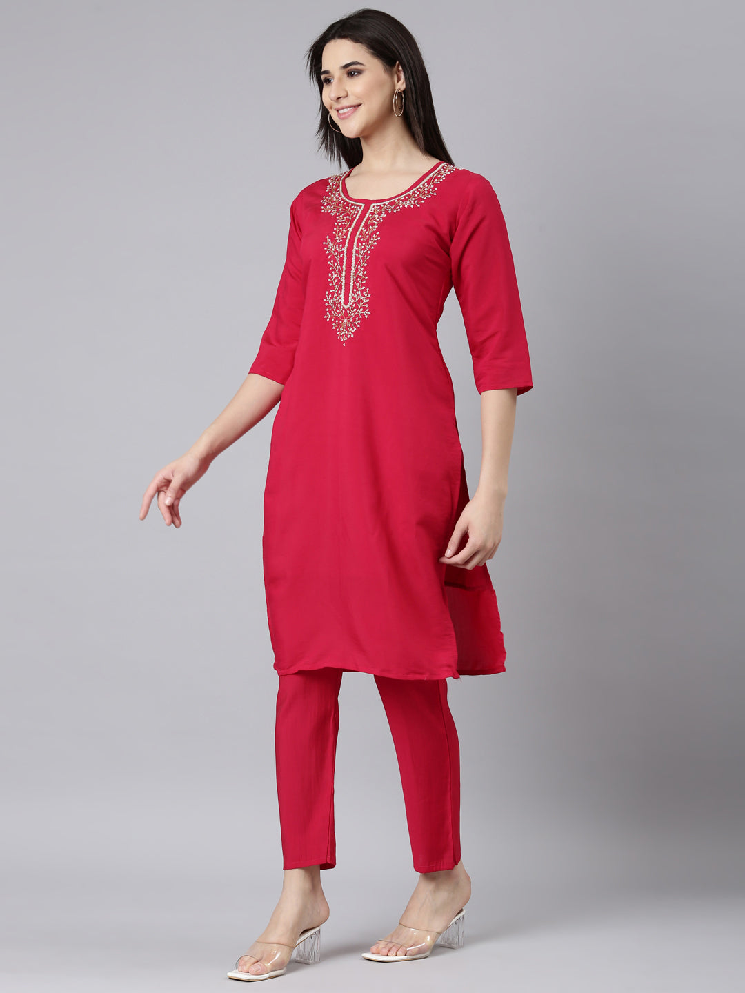 Neerus Pink shantoon solid suit set - back view