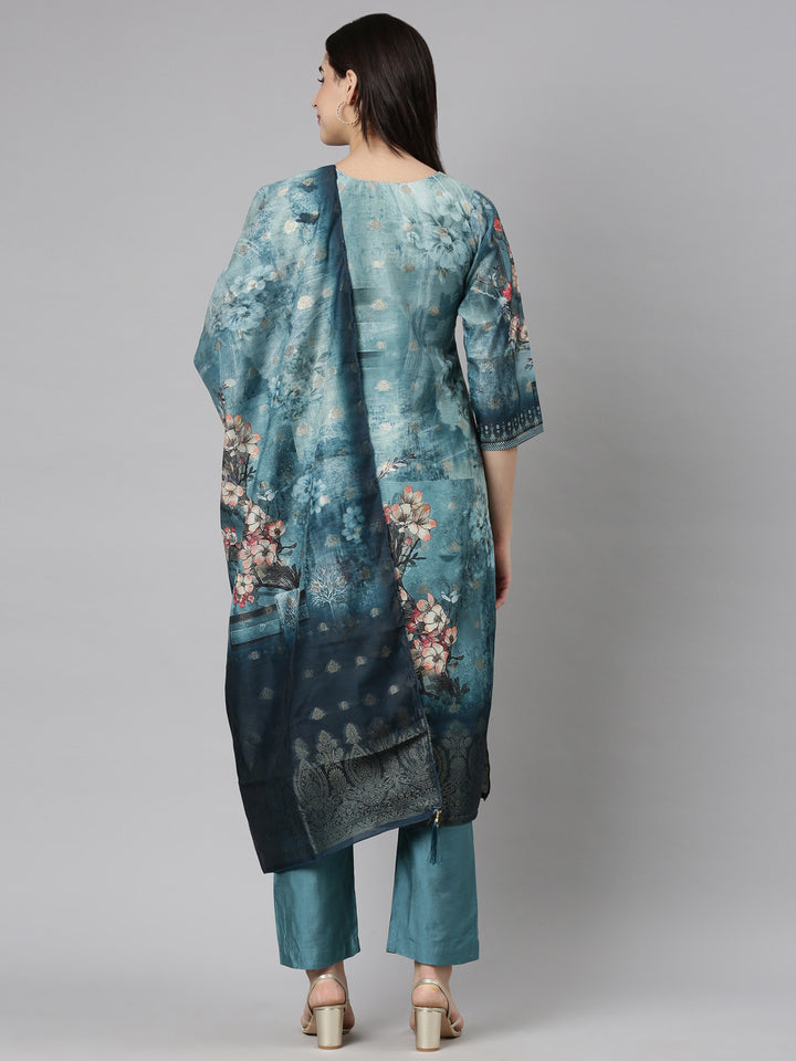 Neerus Green organza printed suit set - side view