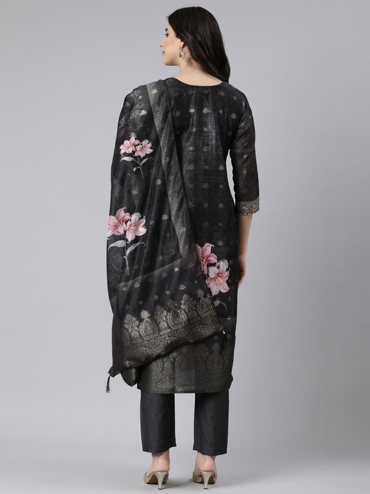Neerus Black printed floral straight suit set - side view