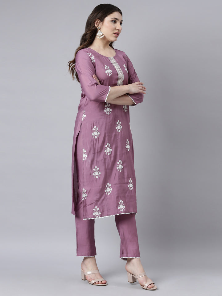Neerus Purple floral printed straight suit set - back view