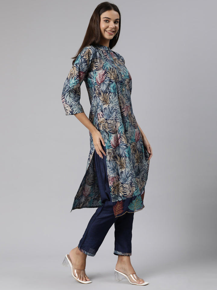 Neerus Blue cotton printed straight suit set - back view