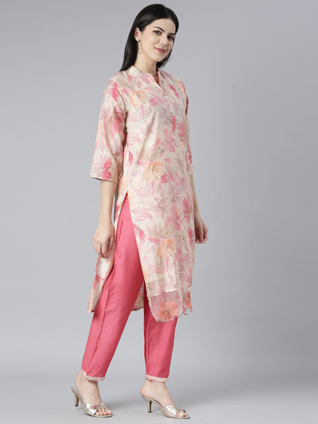 Neerus Orange printed floral kurta set with dupatta - back view