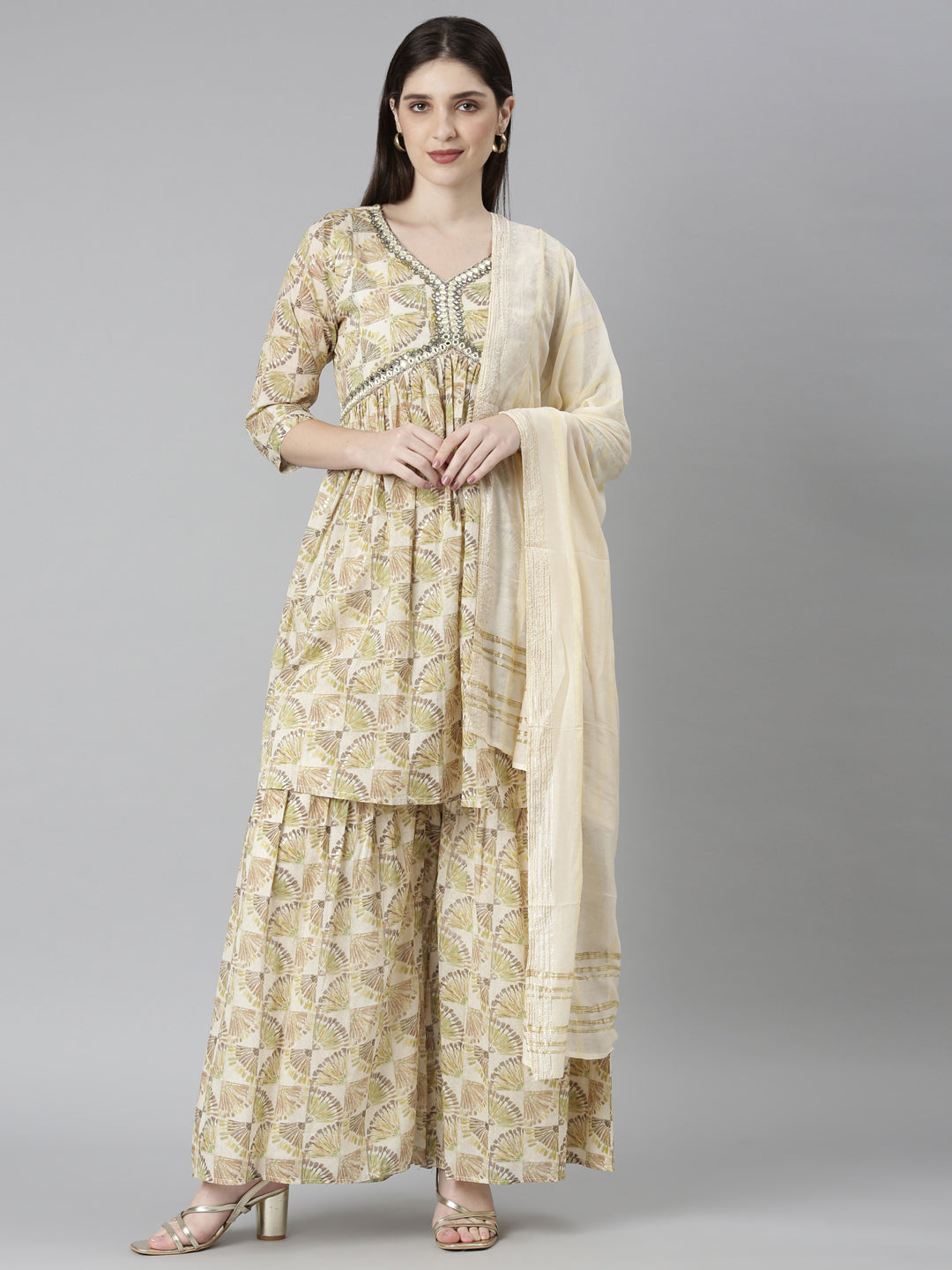 Neerus Green Regular Straight Tribal Kurta And Palazzos With Dupatta