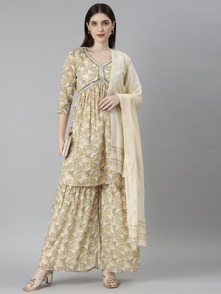 Neerus Green Regular Straight Tribal Kurta And Palazzos With Dupatta