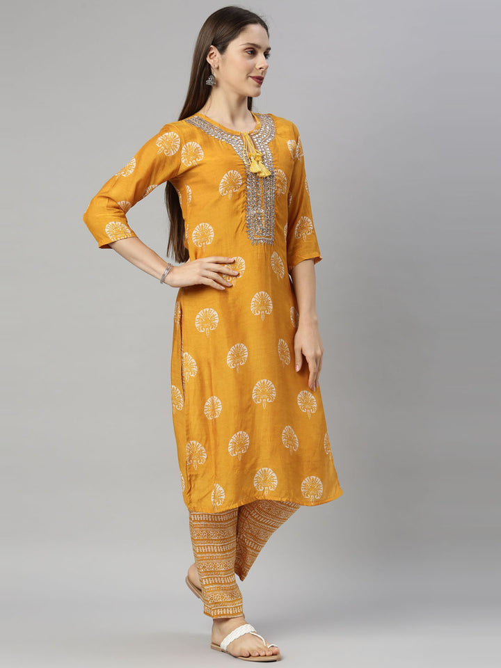 Neerus Yellow ethnic mirror work suit set - side view