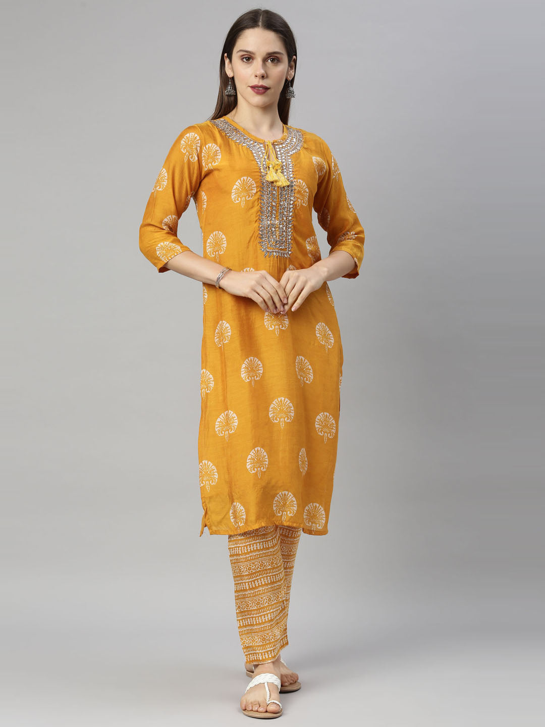 Neerus Yellow ethnic mirror work suit set - detail view 3