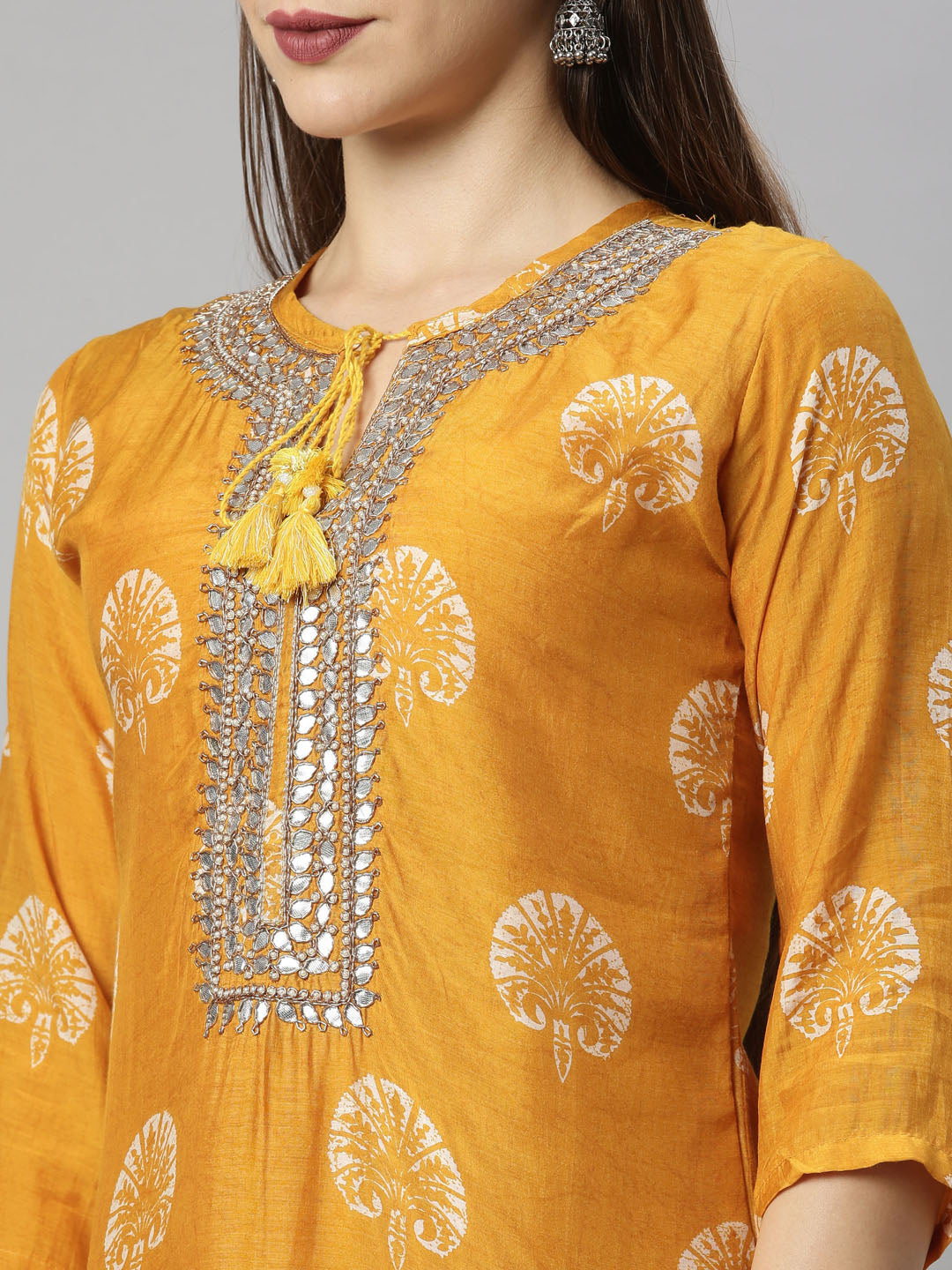 Neerus Yellow ethnic mirror work suit set - detail view 2