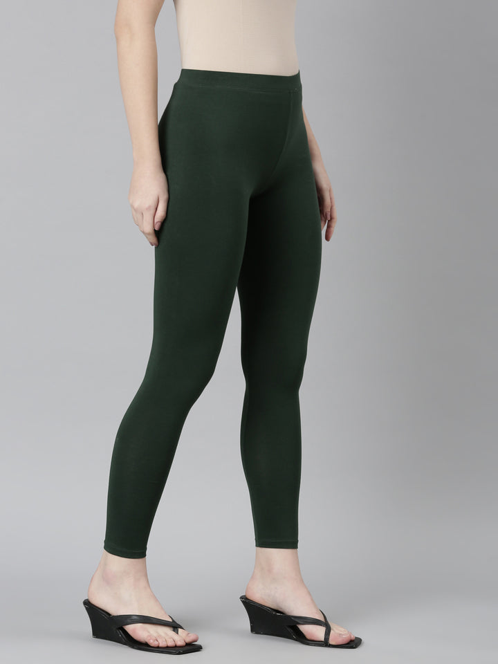 Neerus Green Color Legging