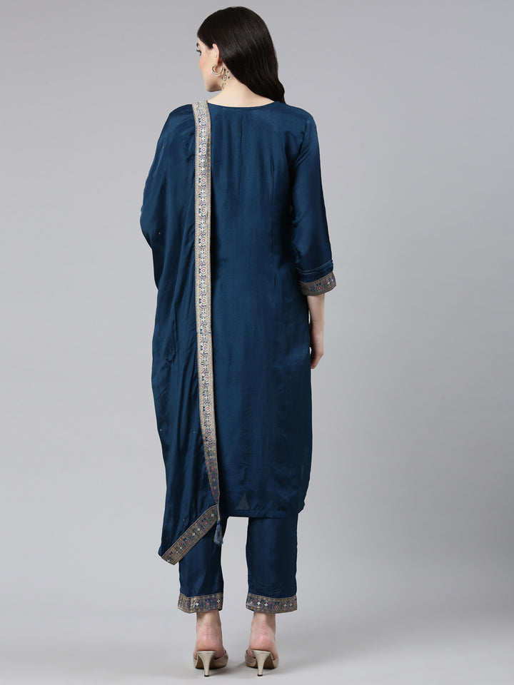 Neerus Green printed straight kurta set with dupatta - side view