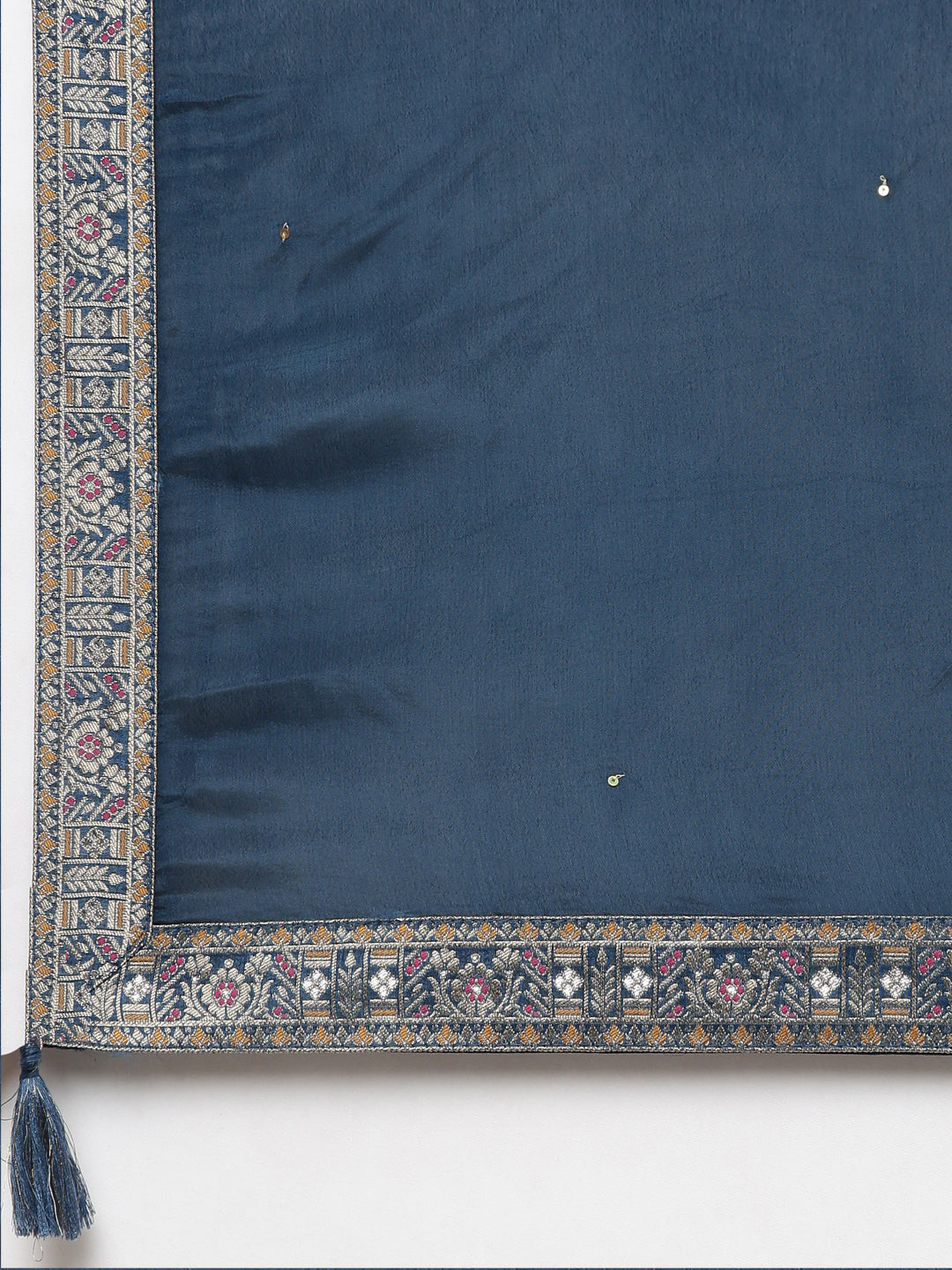 Neerus Green printed straight kurta set with dupatta - detail view 4