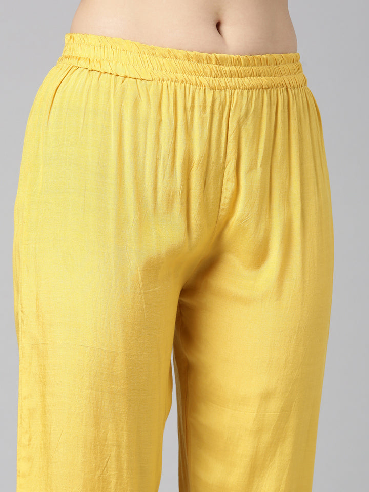 Neerus Yellow printed floral kurta set with trouser and dupatta - detail view 3