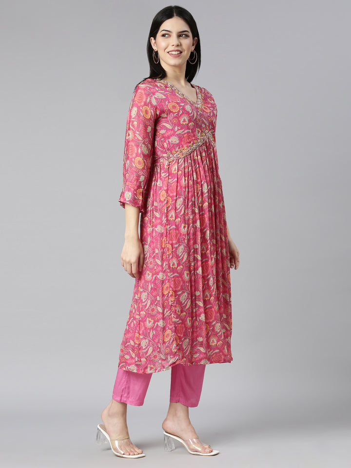 Neerus Pink printed floral kurta set with trouser and dupatta - back view