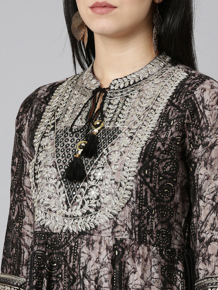 Neerus Black printed straight kurta set with dupatta - detail view 1