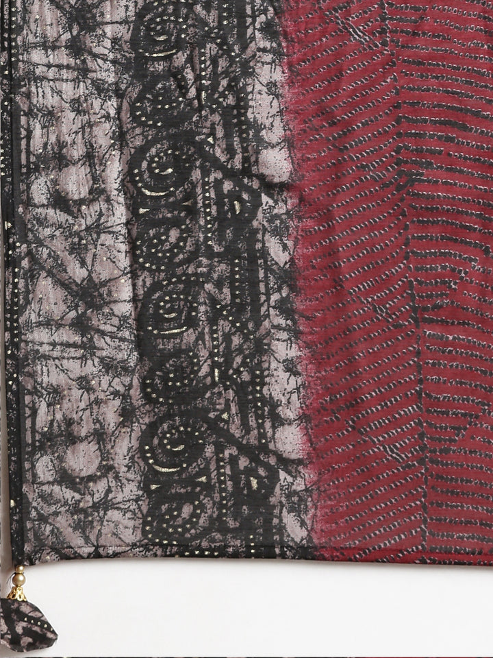 Neerus Black printed straight kurta set with dupatta - detail view 4