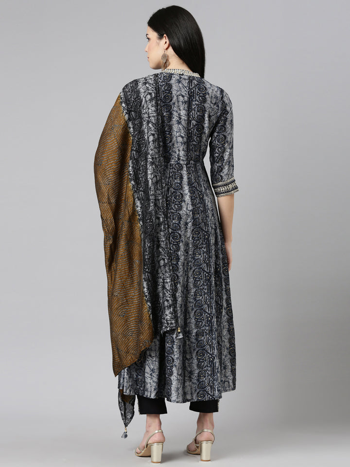 Neerus Blue printed straight kurta set with trouser and dupatta - side view