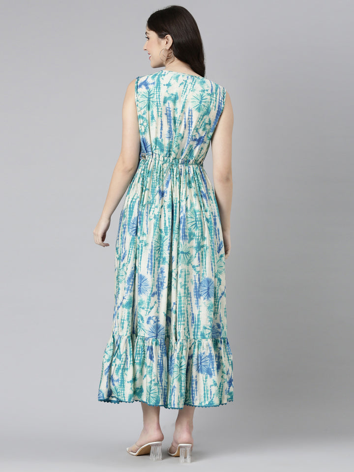 Neerus Green printed straight casual dress - side view