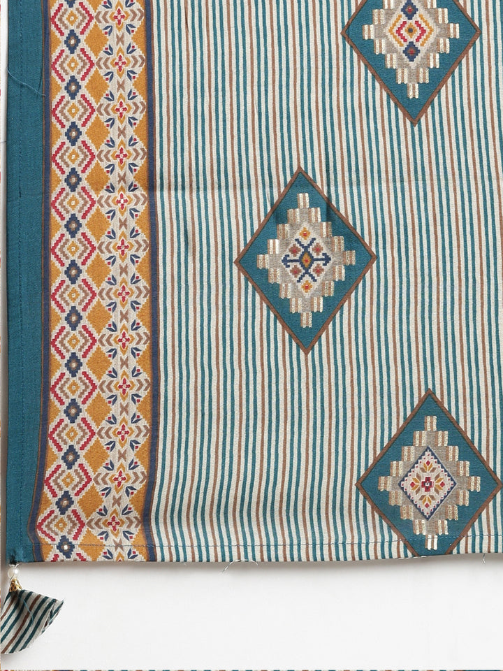 Neerus Green printed Nyra cut kurta set - detail view 4