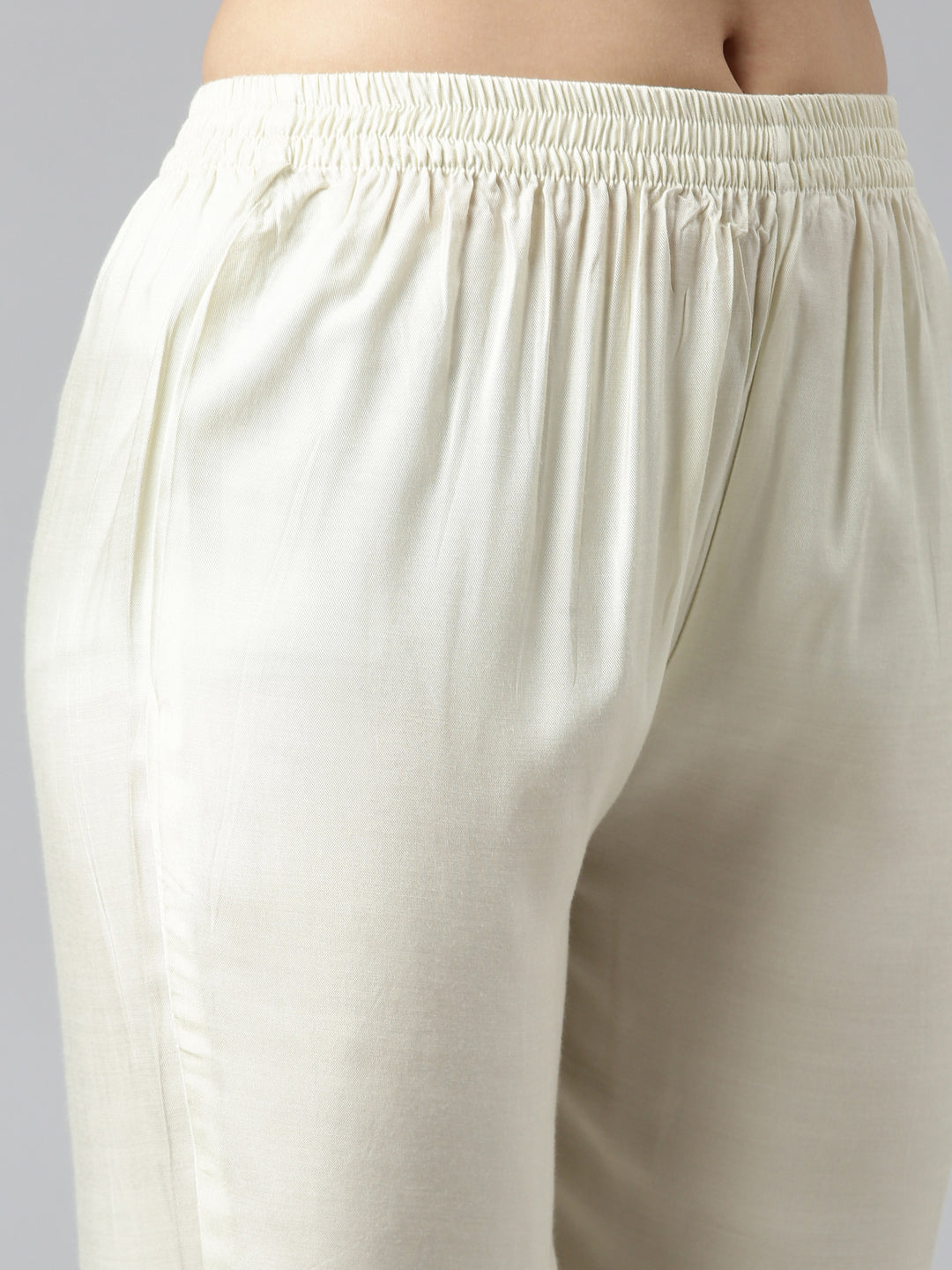 Neerus White printed straight kurta set with dupatta - detail view 3