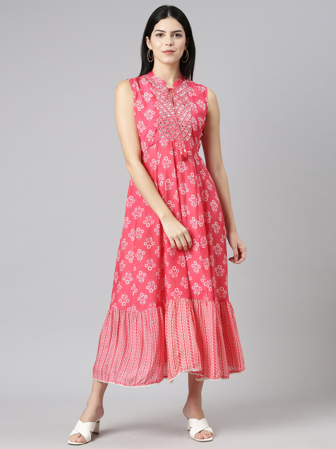 Neerus Pink Straight Casual Printed Dress