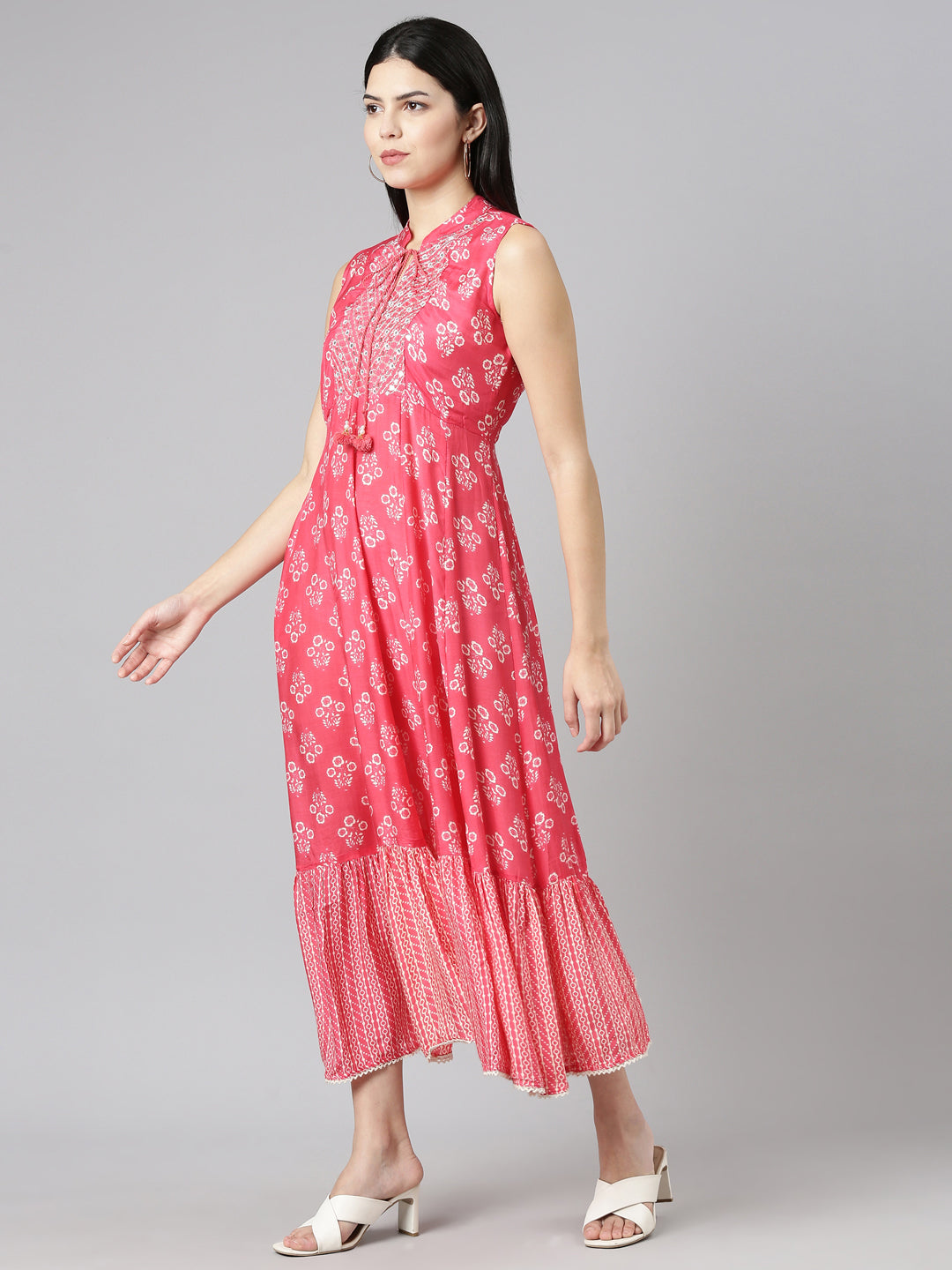 Neerus Pink Straight Casual Printed Dress