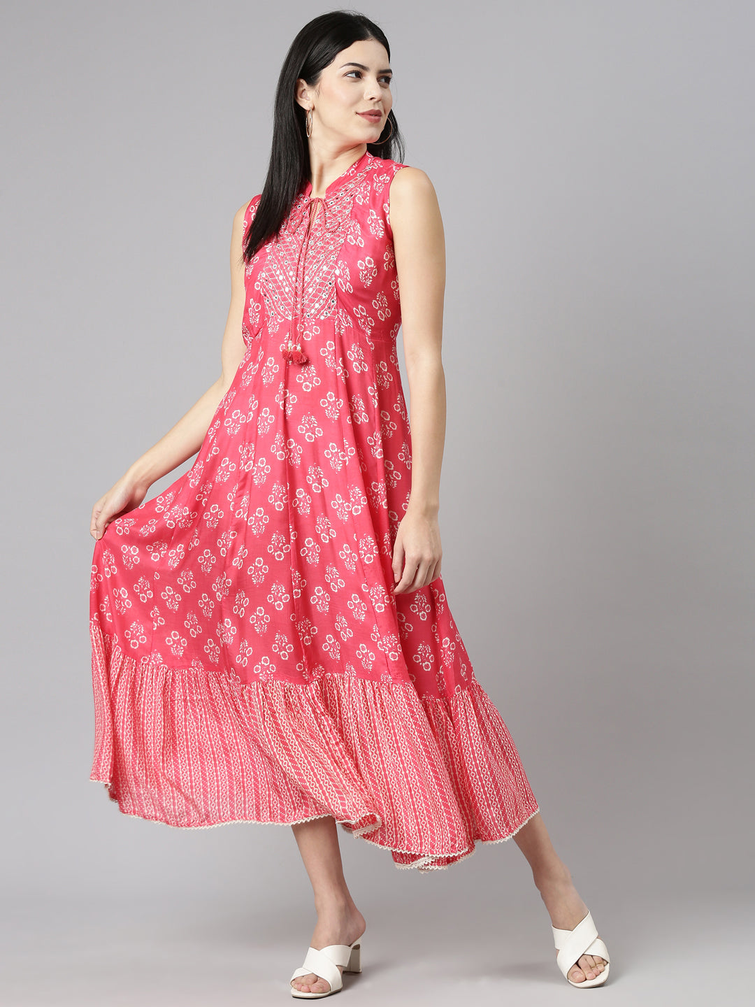 Neerus Pink Straight Casual Printed Dress