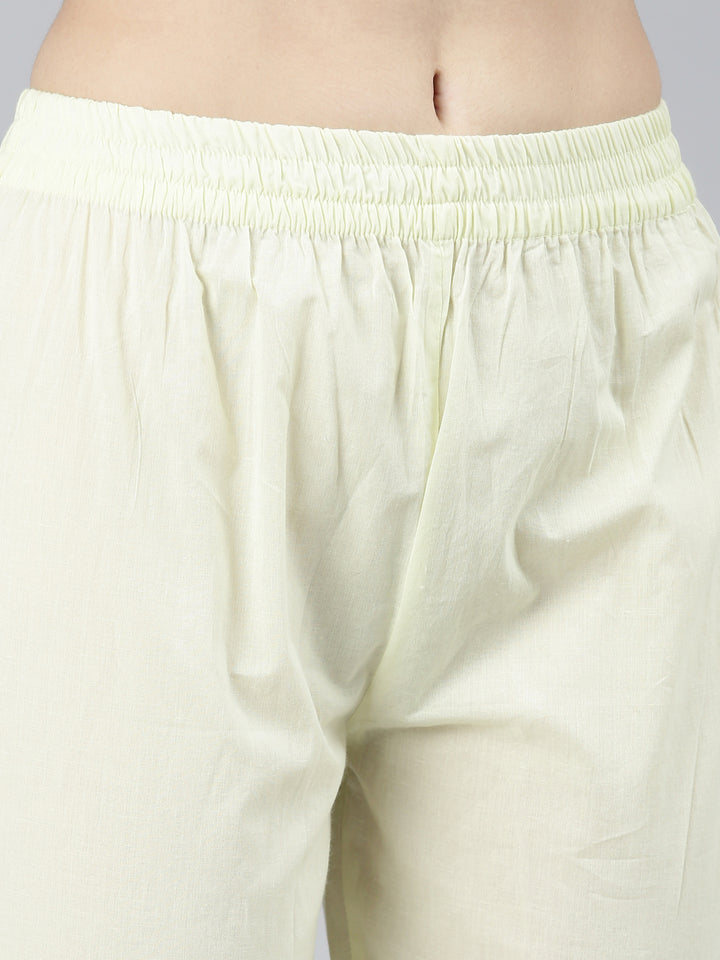 Neerus Green Regular Straight Floral Kurta Sets And Trousers With Dupatta