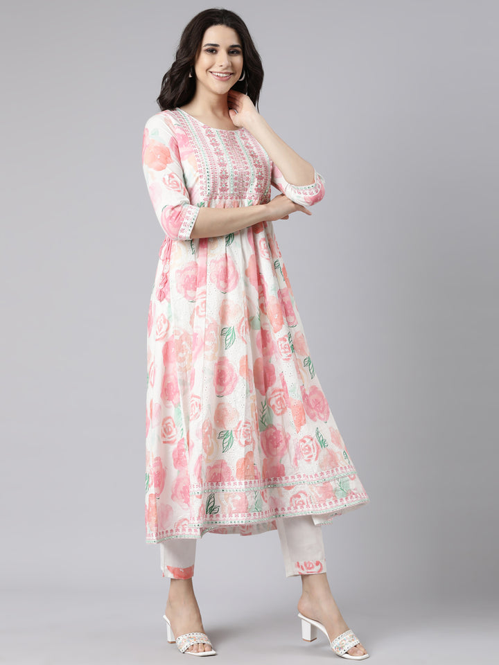 Neerus White cotton printed straight suit set - back view