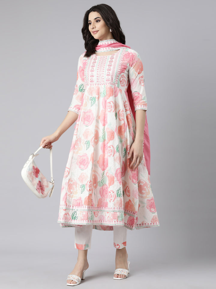 Neerus White cotton printed straight suit set - detail view 2