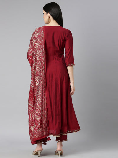 Neerus Maroon Regular Straight Floral Kurta And Trousers With Dupatta