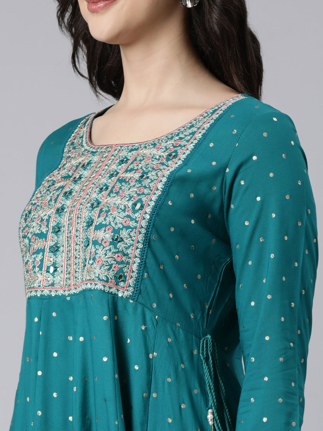 Neerus Green printed flared suit set with dupatta - detail view 1