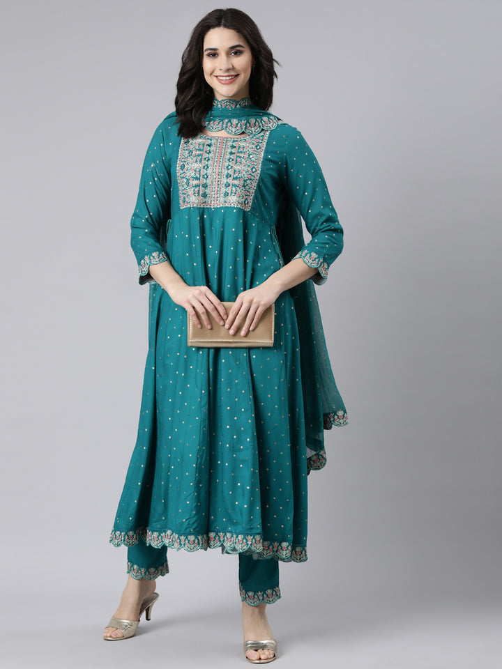 Neerus Green printed flared suit set with dupatta - detail view 2