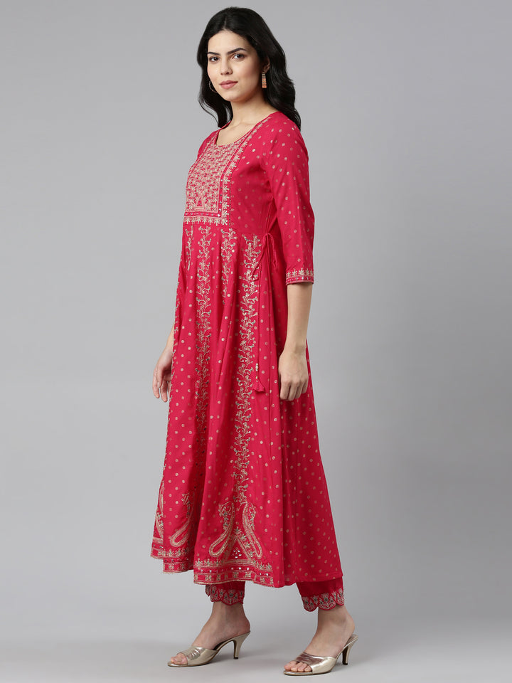 Neerus Pink embroidered straight kurta set with trouser and dupatta - back view