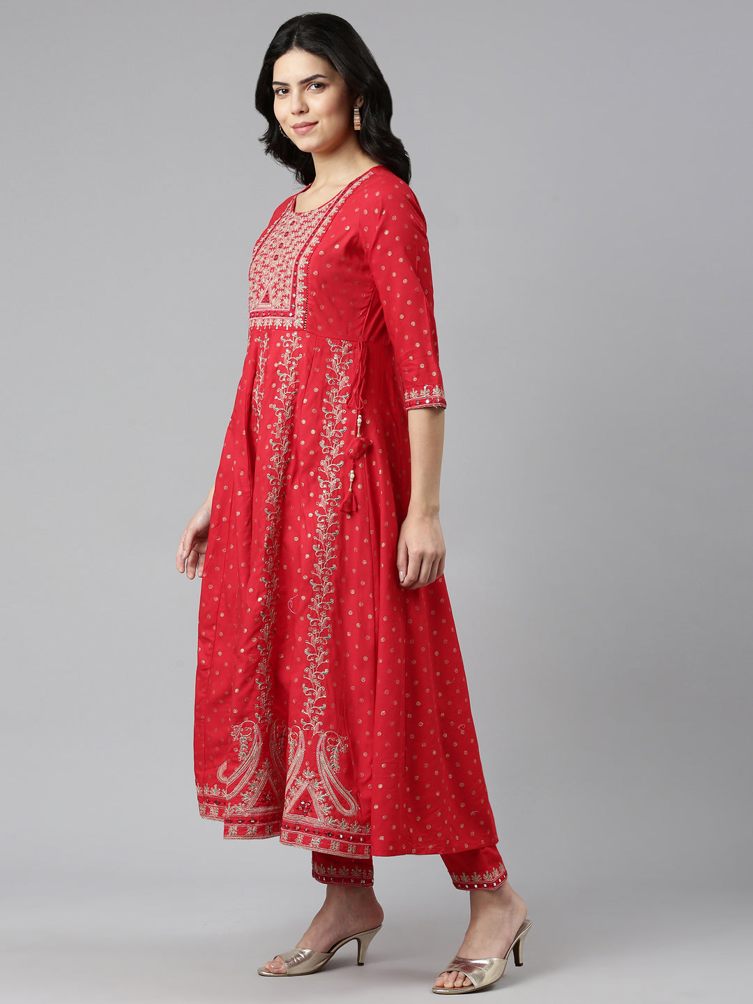 Neerus Red embroidered straight kurta set with trouser and dupatta - back view