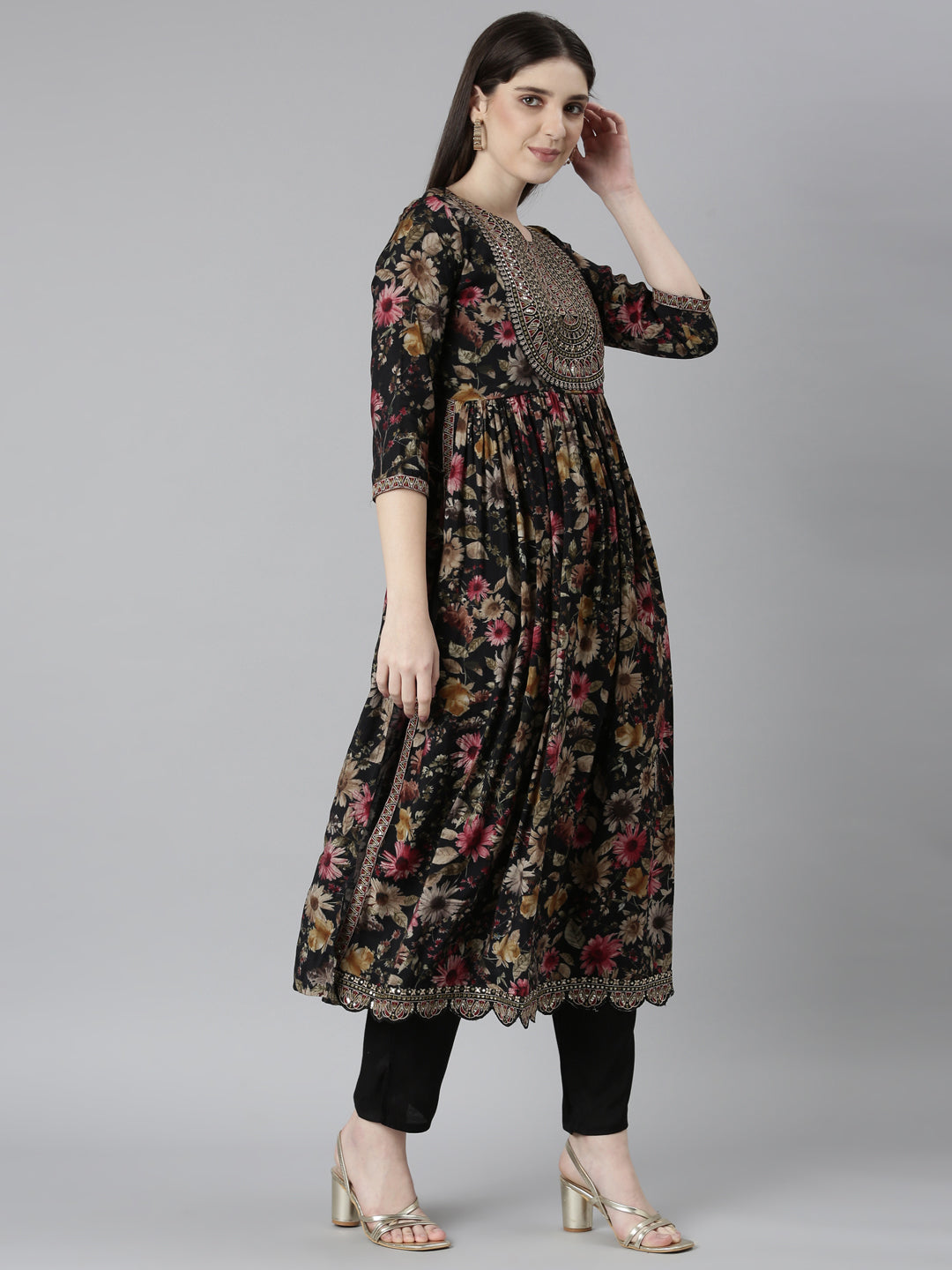 Neerus Black floral printed straight kurta set - back view