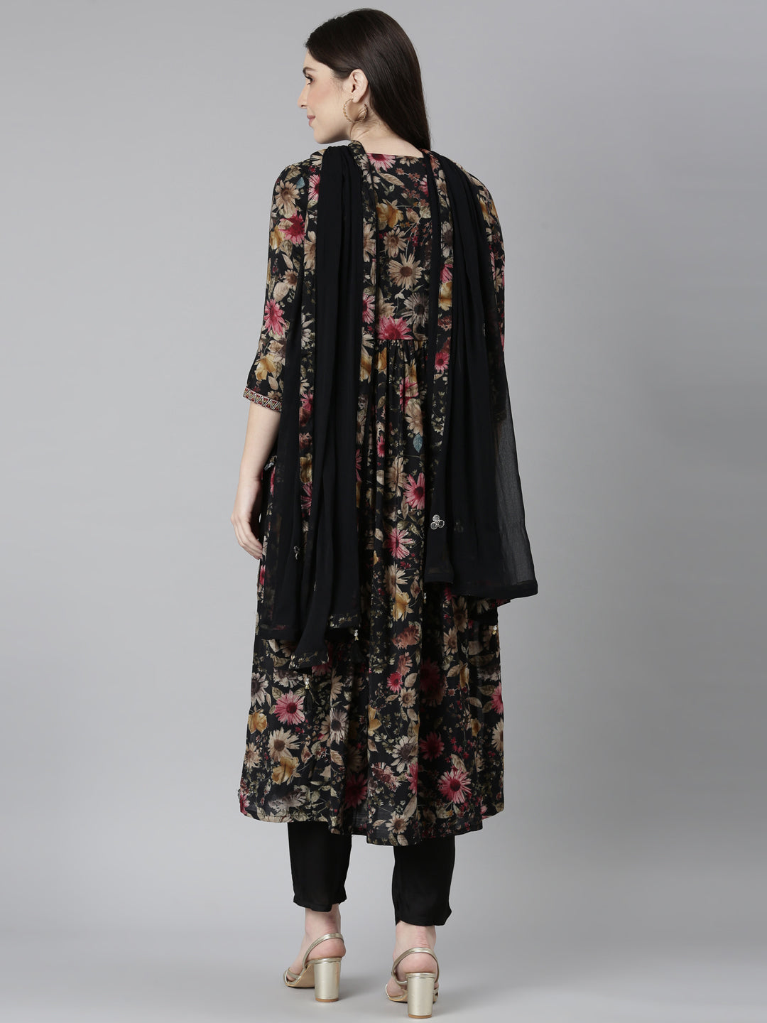 Neerus Black floral printed straight kurta set - side view
