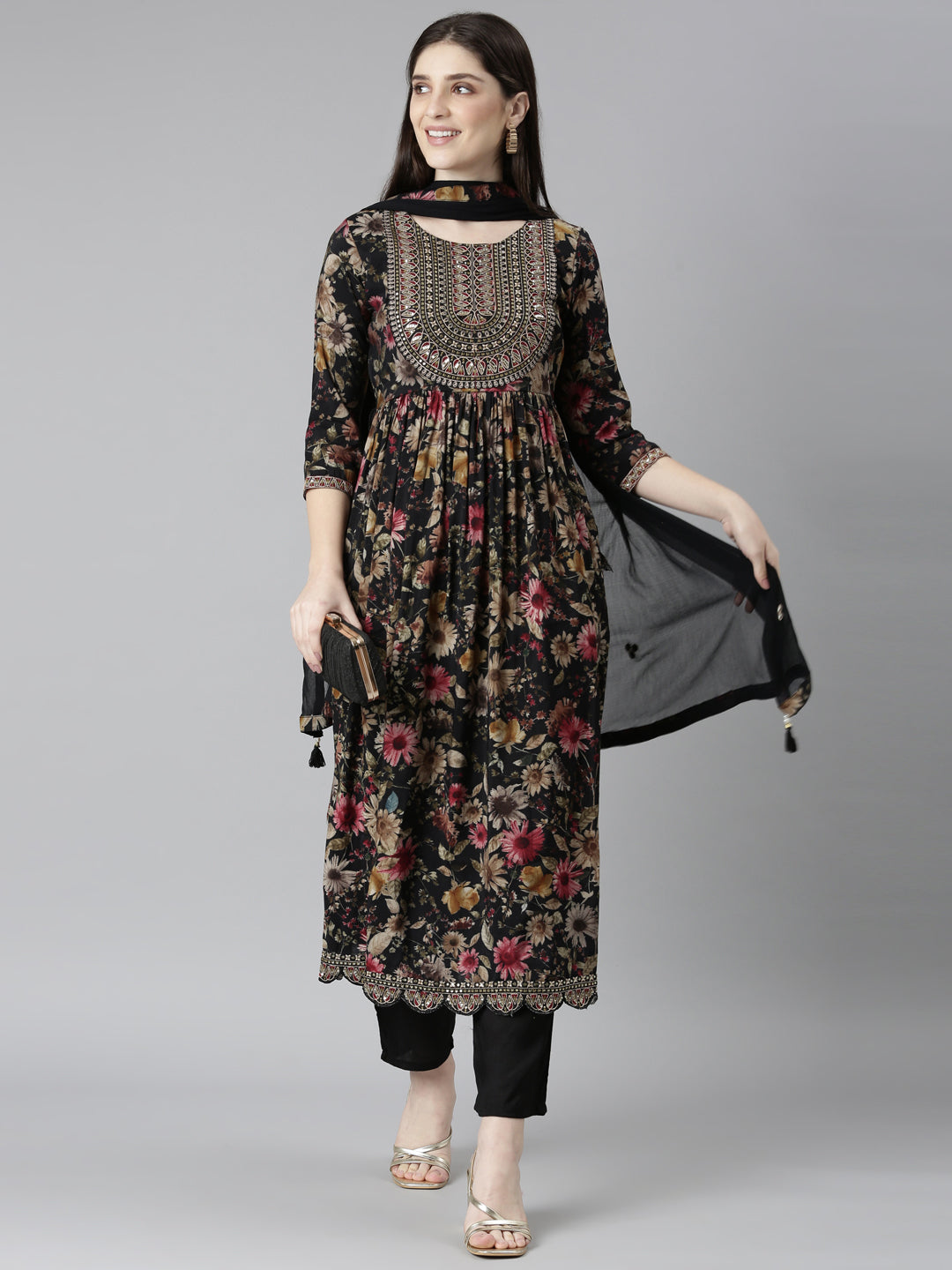 Neerus Black floral printed straight kurta set - detail view 2