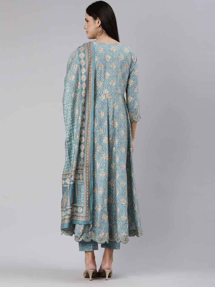 Neerus Blue Shantoon straight kurta set yoke design - side view