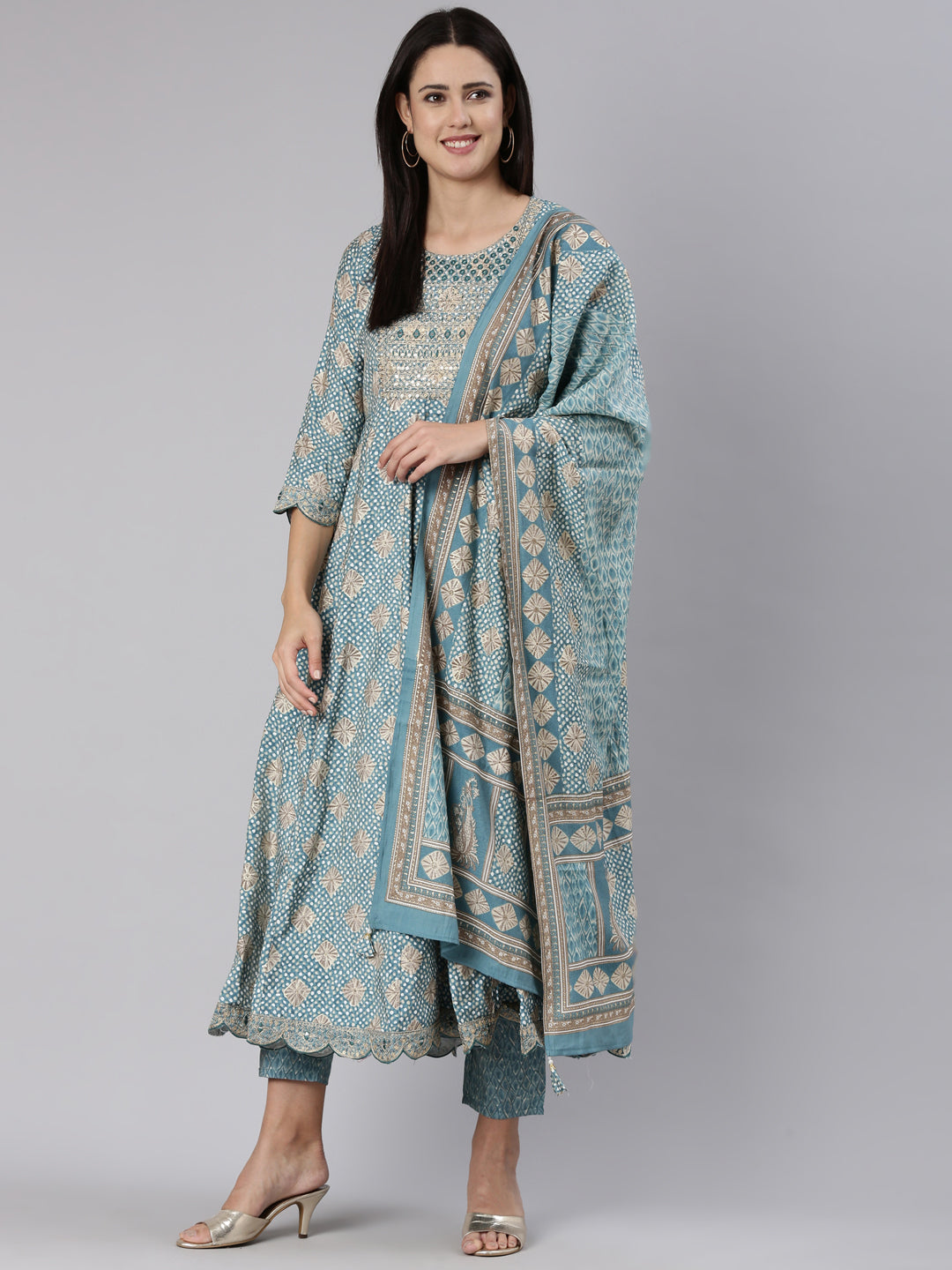 Neerus Blue Shantoon straight kurta set yoke design - detail view 2