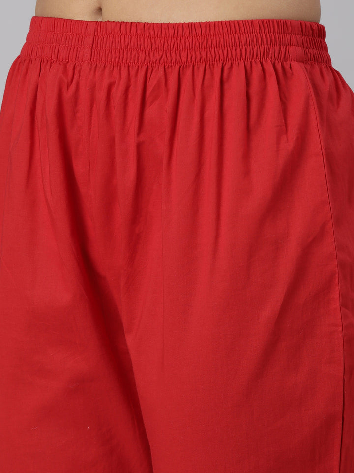 Neerus Red rayon printed suit set - detail view 3