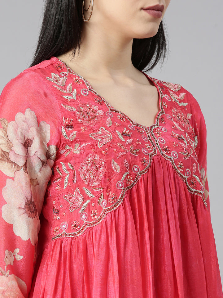 Neerus Red printed floral kurta set with trouser and dupatta - detail view 1