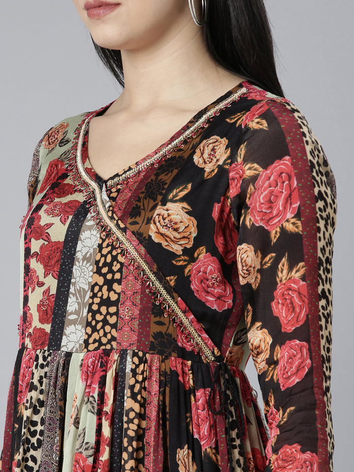 Neerus Multi crepe printed kurta set with trouser and dupatta - detail view 1