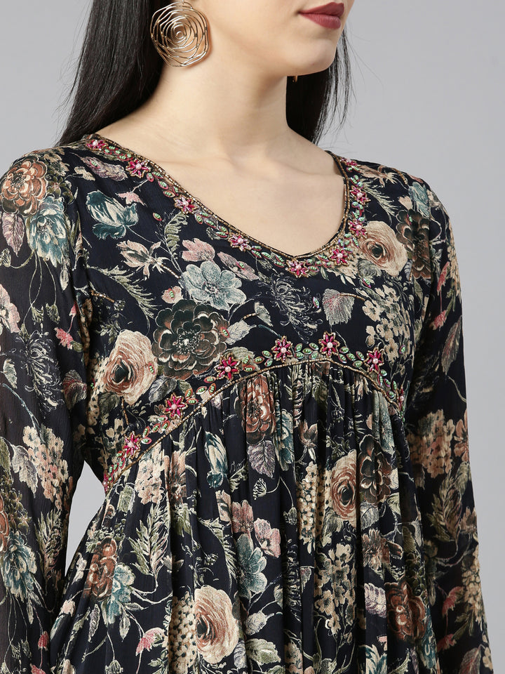 Neerus Blue Floral Printed Kurta Set with Trouser and Dupatta - detail view 1