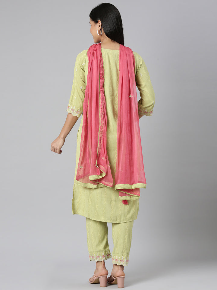 Neerus Green Regular Straight threadwork Kurta And Trousers With Dupatta