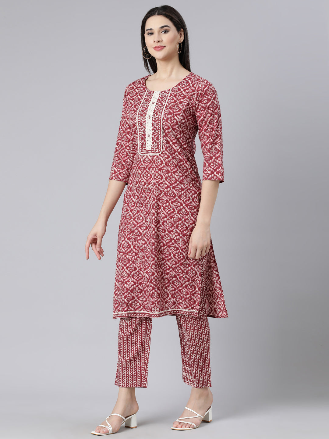 Neerus Maroon cotton printed suit set - back view
