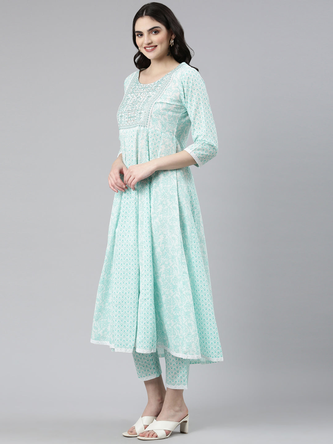 Neerus Green cotton printed anarkali kurta set - back view