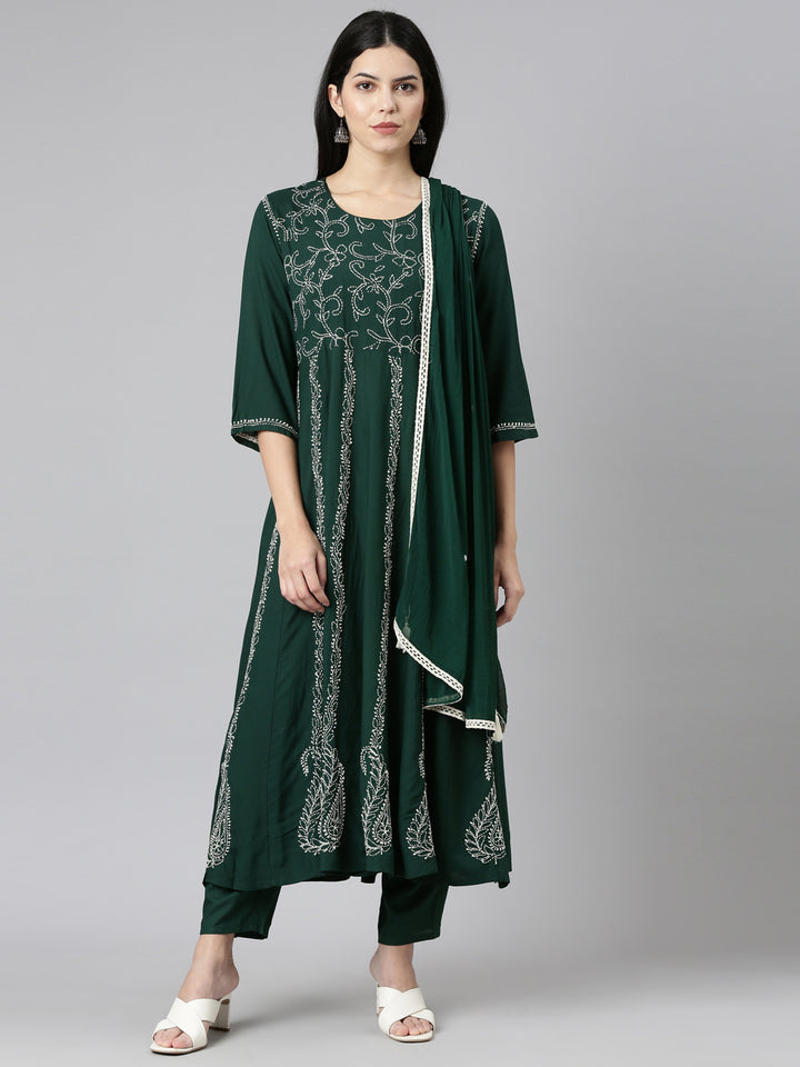 Neerus Green embroidered straight kurta set with dupatta - front view