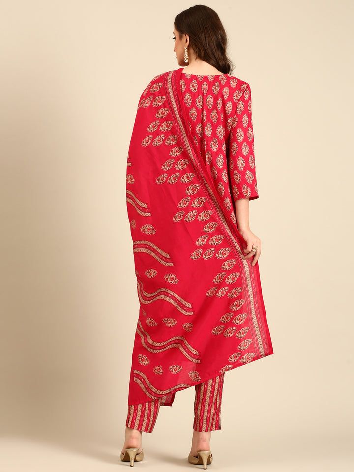 Red floral printed three piece suit set with embroidery