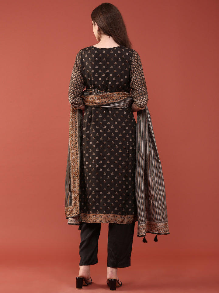 Black Dola Silk Digital Print Three Piece Set